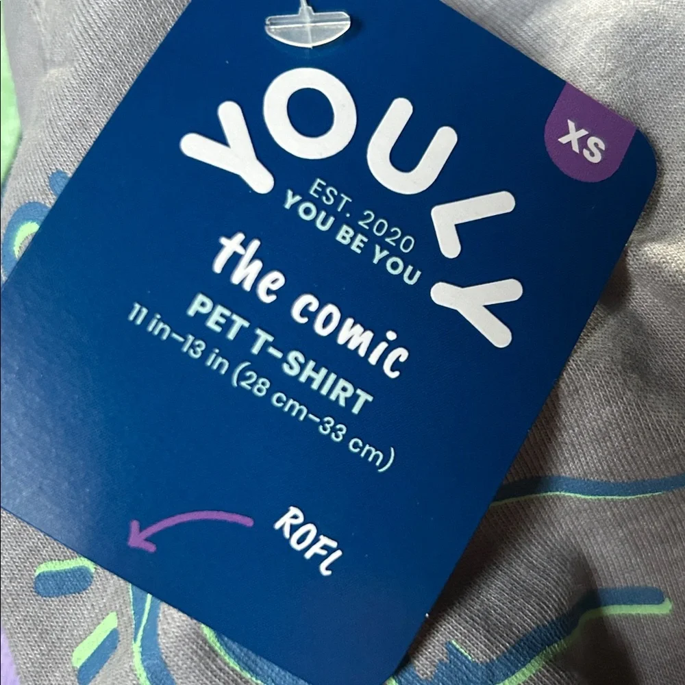 NWT Youly “the Comic” Down Dog T-shirt XS